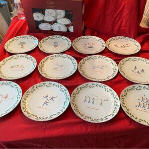 Lenox Festive 12 Days of Christmas Vintage Plate Collection